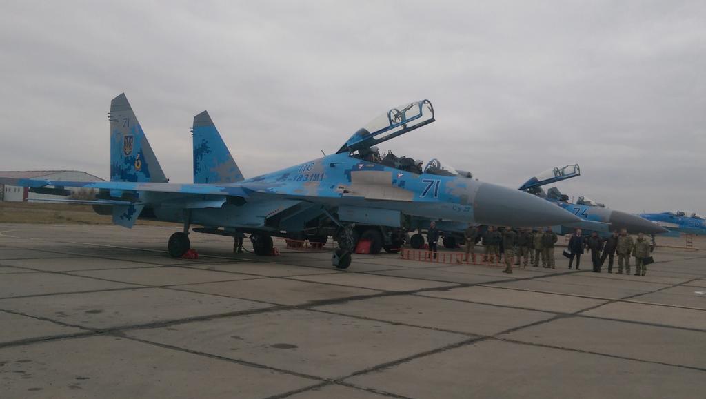 Порошенко полетал на Су-27 (ФОТО)