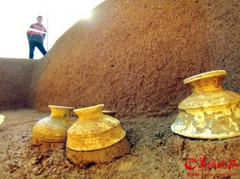 Комплекс древних гробниц обнаружили на юге Китая