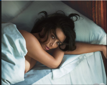 Совершенно голая Ким Кардашьян украсила обложку мужского глянца (Фото)