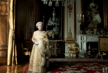 Королева Елизавета II снялась для обложки глянца (Фото)