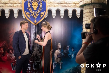 Катя Осадчая и Соломия Витвицкая сходили на премьеру фильма Warcraft: Начало (Фото)