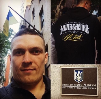 Александр Усик поддержит Василия Ломаченко в бою за пояс WBO