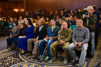 Ник Вуйчич встретился с героями АТО поддержал проект "Переможці" (фото)