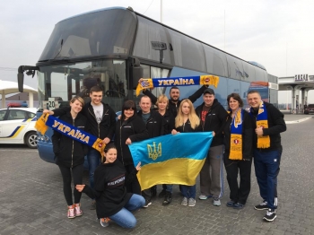 Viva Переможці отправляются в тур, чтобы поддержать Украину в футбольном матче с Хорватией