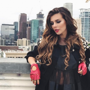 Официально: Анна Седокова в третий раз выходит замуж (фото)