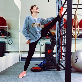 Официально: Анна Седокова в третий раз выходит замуж (фото)