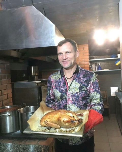 Папины копии: Олег Скрипка впервые опубликовал фото с дочками