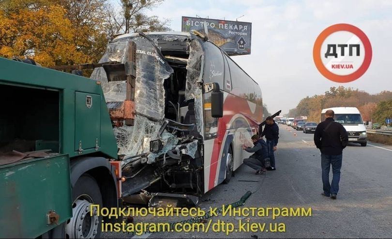 Авария с артистами Дизель шоу: водителя автобуса взяли под домашний арест