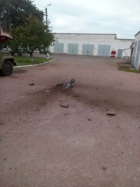 На арсенале возле Ични раздаются одиночные взрывы маломощных боеприпасов - Минобороны