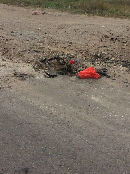 Взрывы на арсенале под Ичней: появилось видео детонации боеприпасов, снятое с дрона