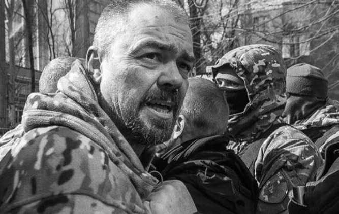 Наезд грузовиком, выстрелы в спину, избиения. Самые громкие нападения на общественных активистов в Украине за год