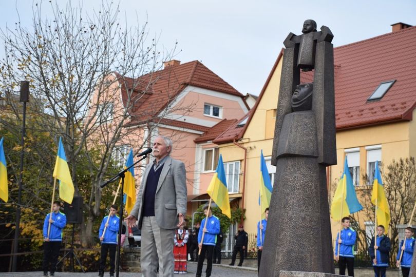 В Ужгороде открыли мемориал погибшим на Донбассе воинам