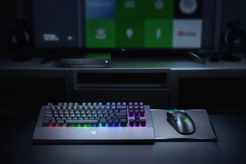 Представлены первые клавиатура и мышь для Xbox One 