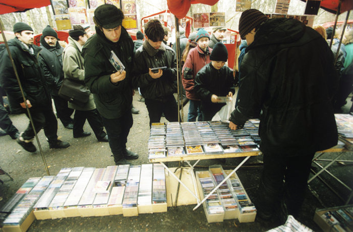 Ностальгии пост: как кассеты VHS навсегда ушли в прошлое, но остались в наших сердцах