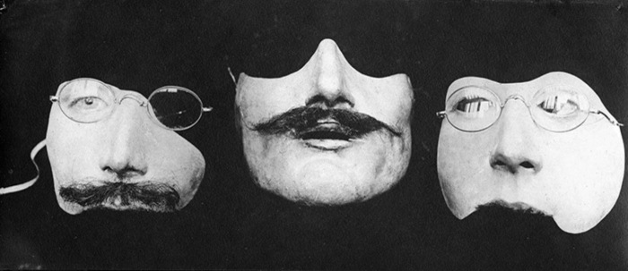 Новые лица для солдат: кто и как создавал протезные маски во время Первой мировой войны