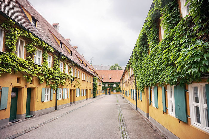 Фуггерай - уникальный район в Германии, где можно жить за 1 евро в год