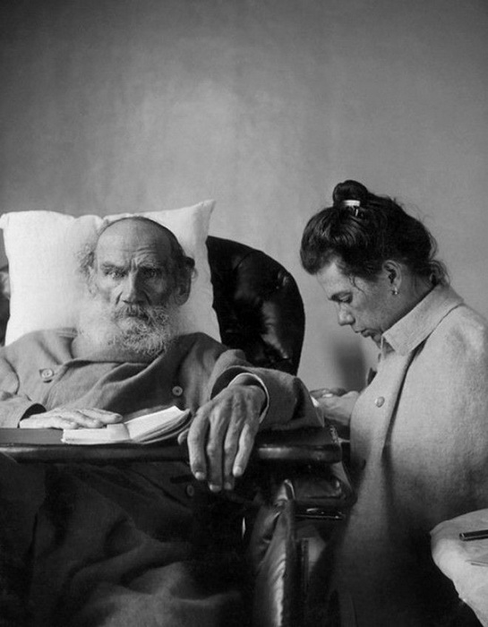 Как атеист Лев Толстой заглянул в Небытие: Что заставило великого писателя переоценить жизнь