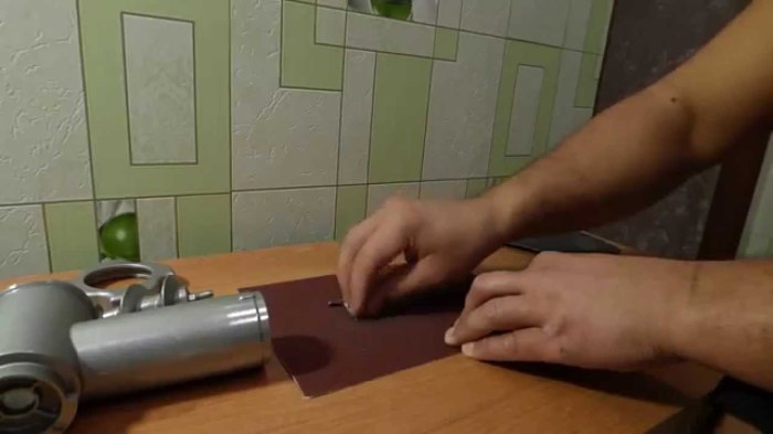 Как правильно заточить нож мясорубки, чтобы снова делать фарш без проблем