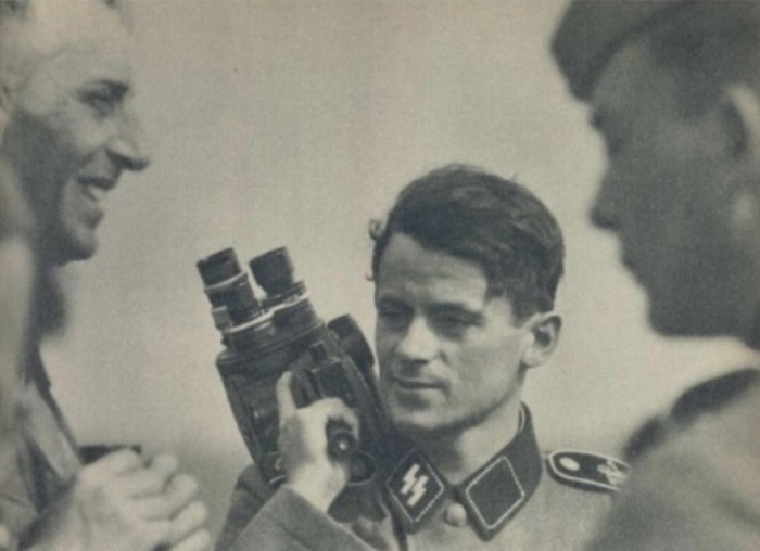 Документальные фотографии о том, как работали вражеские военкоры в дни Великой Отечественной