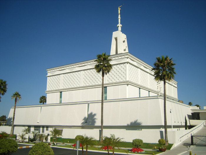 Какие тайны хранит «храм для избранных», куда пускают только «особых» мормонов