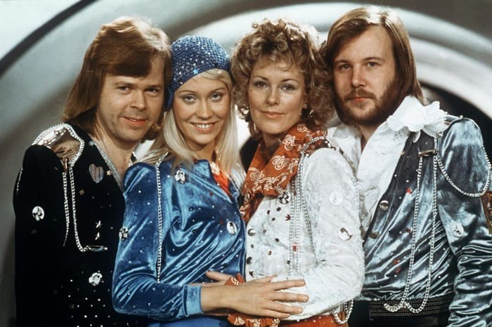 Почему солистку группы «ABBA» называли «подарком Гитлеру»: Тайна рождения Анни-Фрид
