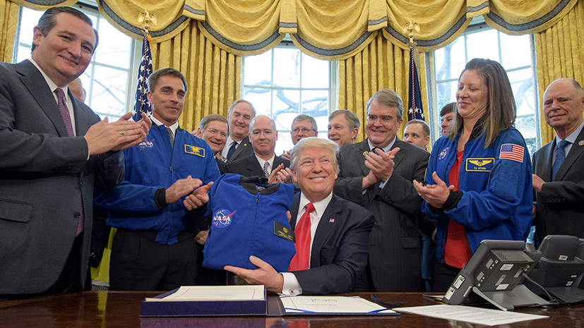 Космические амбиции: как Трамп планирует расширить финансирование лунной программы NASA