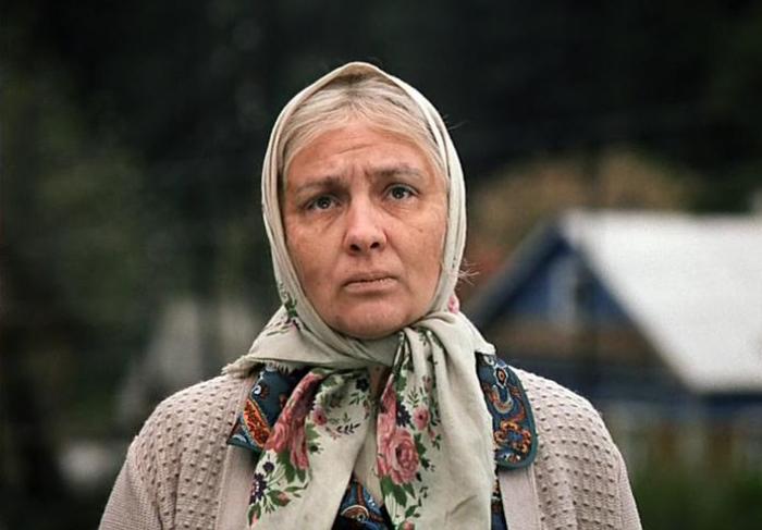 9 советских актрис, сыгравших в кино героинь намного моложе или старше себя