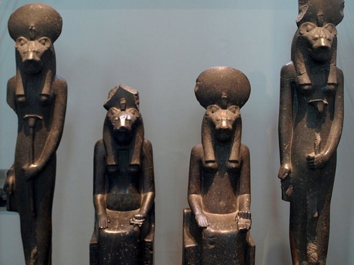 Были ли египетский принц Тутмос настоящим Моисеем и другие интригующие загадки древней забытой религии атенизм