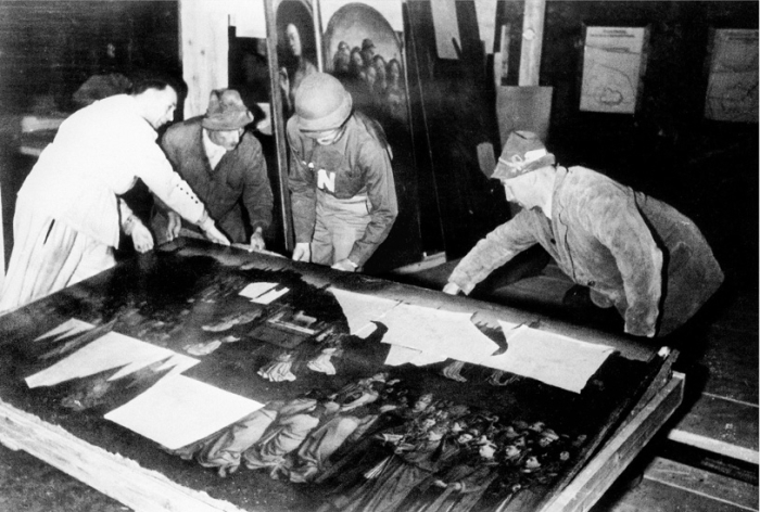 Как Гитлеру не удалось создать величайший музей в мире: Сокровища в соляных шахтах