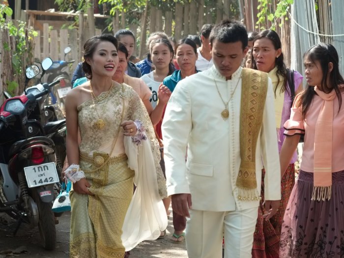 Свадебные традиции и наряды из разных уголком мира