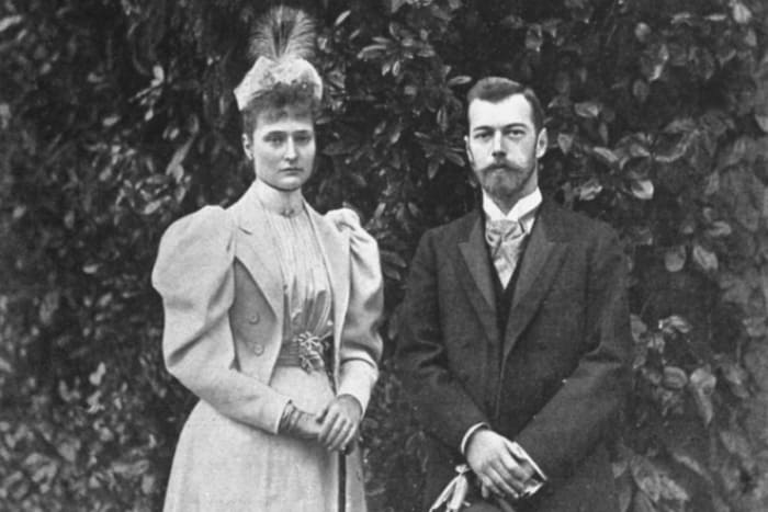 Загадка последней императрицы: Почему в России невзлюбили супругу Николая II