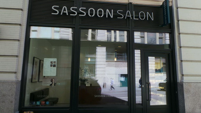 Как мальчик из лондонского приюта стал самым известным в мире парикмахером: Видал Сассун