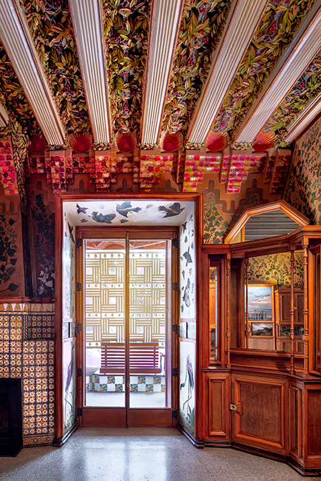 Когда первый блин - не комом: Дом Висенс знаменитого архитектора Гауди