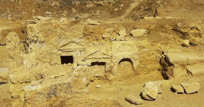 Криосфинкс, скальпированный бог и другие находки, которые были недавно сделаны в древних храмах