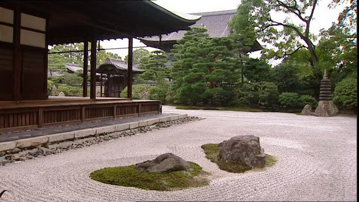 В чём секрет японского сада камней: Как погрузиться в традиции дзен-буддизма и найти путь к просветлению