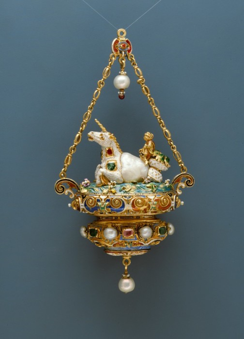 Как выглядели жемчужные украшения эпохи Возрождения, которые обожала британская королева Елизавета I