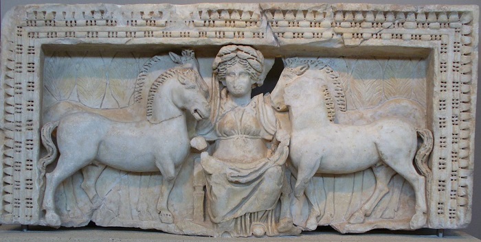 Какие боги оказались «чужаками» в своих пантеонах: Фрейя-славянка, античная Коляда и другие