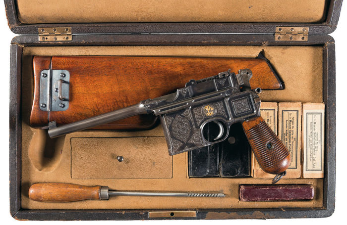 Пистолет Mauser C96: любимое оружие офицеров и революционеров
