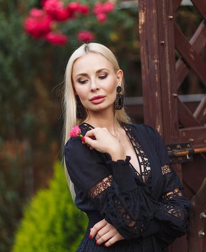 Победительницей конкурса «Миссис Россия — 2019» стала 33-летняя Екатерина Нишанова из Геленджика