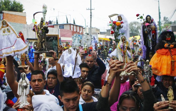 Почему поклонение скелету становится популярным во всем мире: «Белая девочка» из Мексики