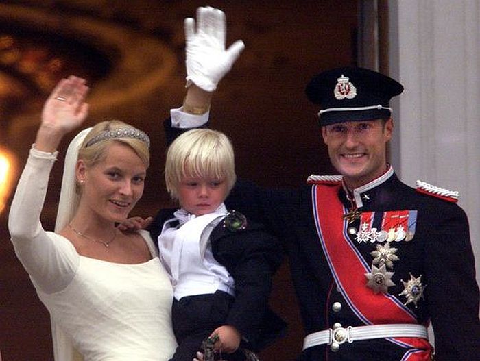 Своенравный принц Хокон: Гордость и будущий правитель Норвегии
