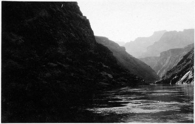 Таинственное исчезновение супругов Хайд в Большом каньоне 90 лет назад