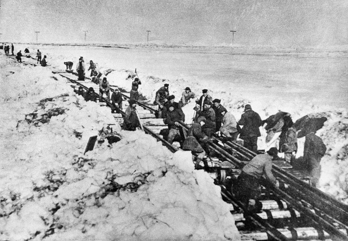 Зачем Сталин строил железную дорогу в зоне вечной мерзлоты и что из этого вышло: Трансполярная магистраль мертвых