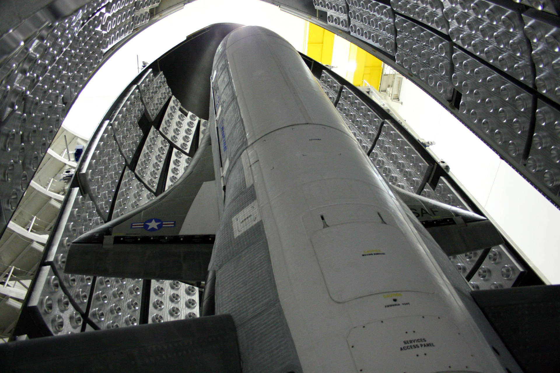 «Звёздные войны» снова актуальны»: как ВВС США испытывают орбитальный самолёт X-37B