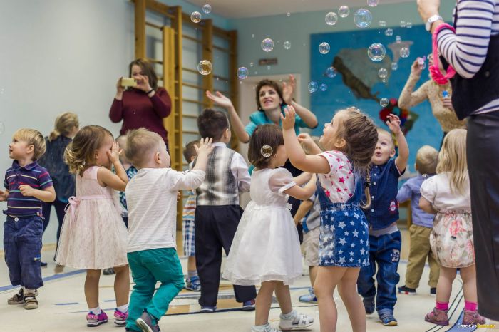 Как воспитывают детей в самых прогрессивных детсадах России