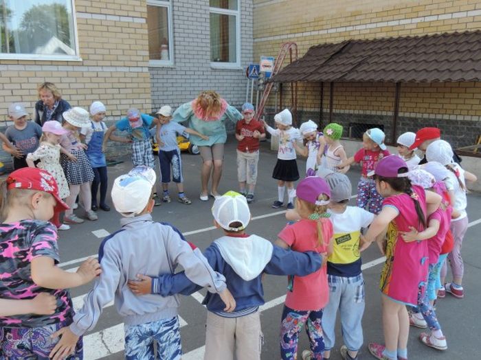 Как воспитывают детей в самых прогрессивных детсадах России