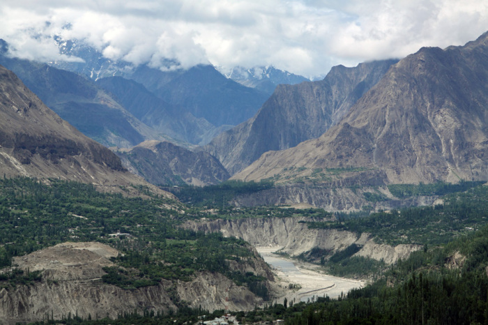 Мифы о народе Хунзакуты: Действительно ли в Гималаях существует племя долгожителей