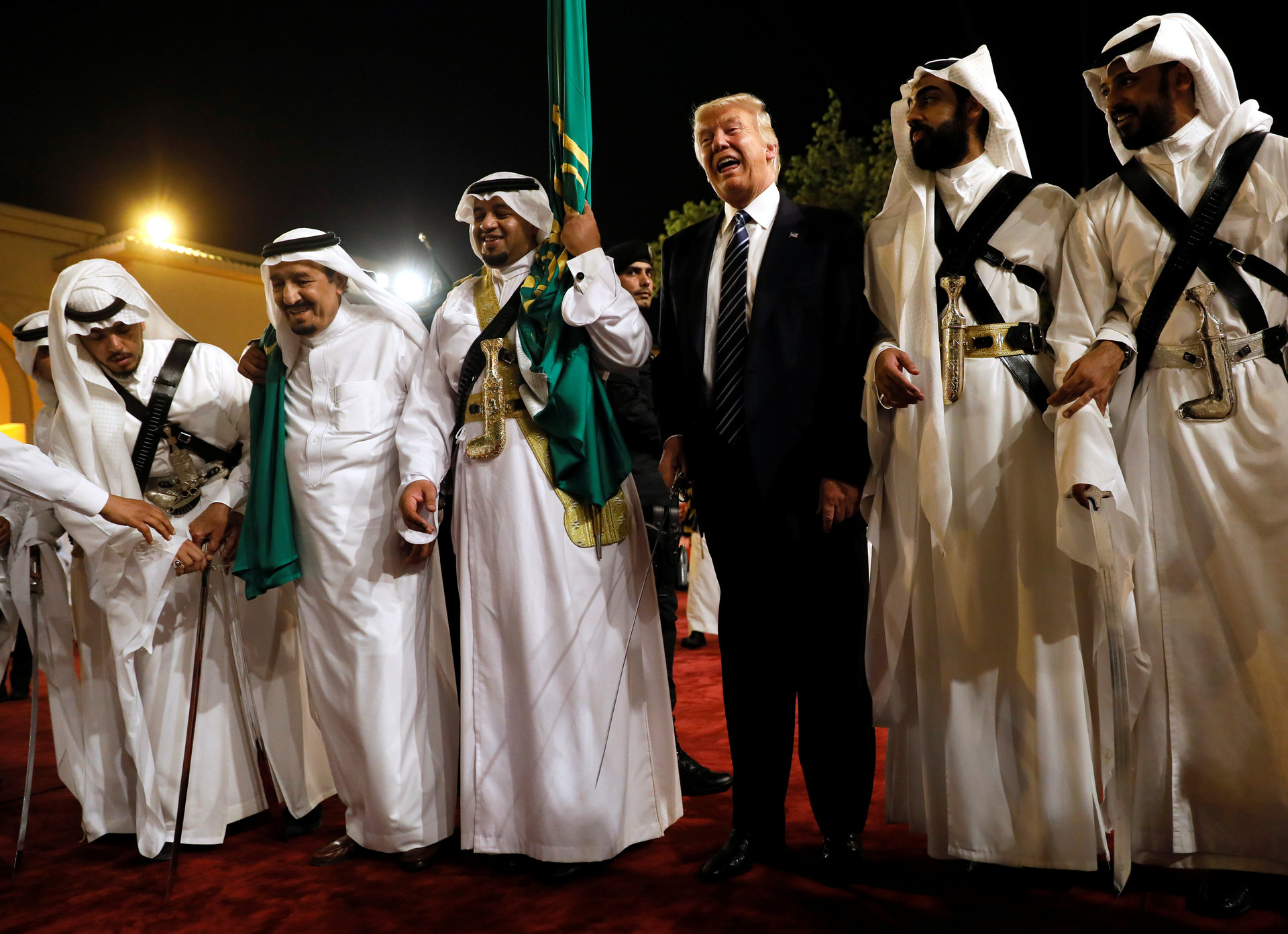 «Трамп повышает ставки»: зачем Пентагон перебрасывает дополнительный военный контингент на Ближний Восток