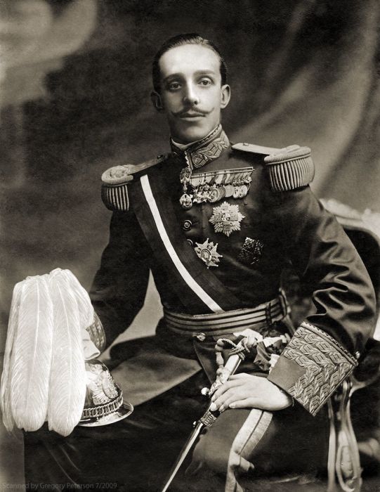 Как испанский король Альфонс XIII хотел поддержать своего родственника Николая II, и что из этого вышло