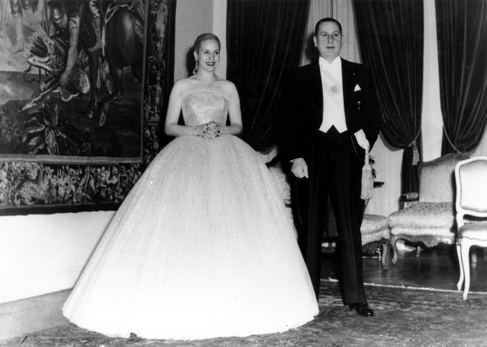 Любовный роман диктатора на глазах у нации: Президент Хуан Перон и принцесса нищих Эва Дуарте